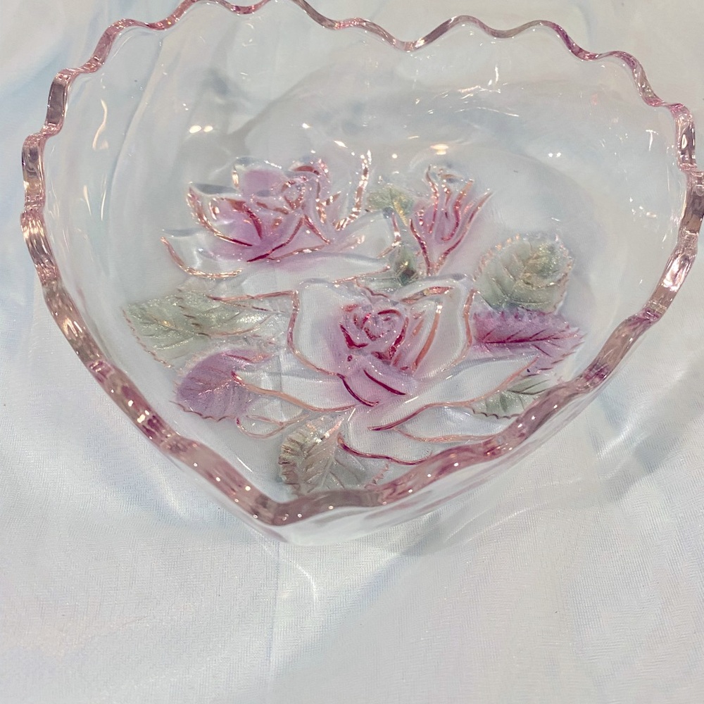 MIKASA HEART DISH - Picture 4 of 4